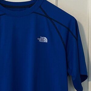 The North Face - Running/Active Short-Sleeve T-Shirt - Mens Large